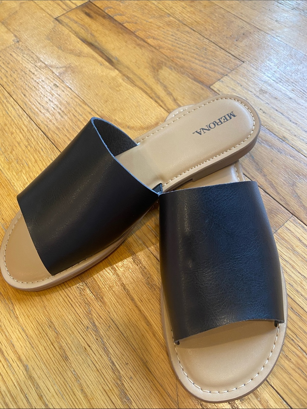 Merona Black Wide-Band Slide Mules